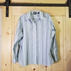 Eddie Bauer Wrinkle Resistant Stripe Button Down Travel Business Shirt